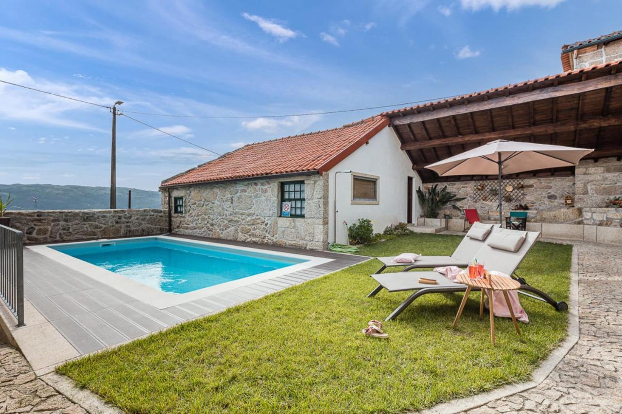 Casa Da Torre - Paraiso No Norte De Portugal Кабесейрас де Басто Екстериор снимка